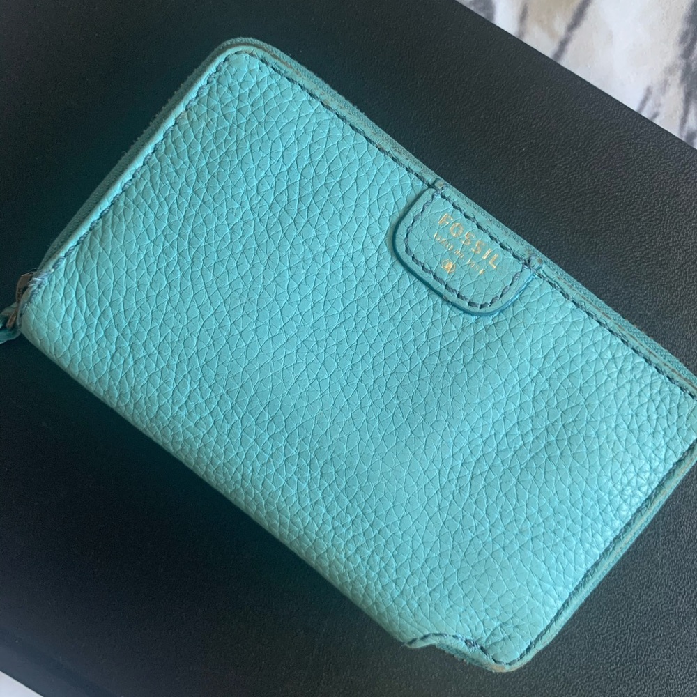 FOSSIL wallet